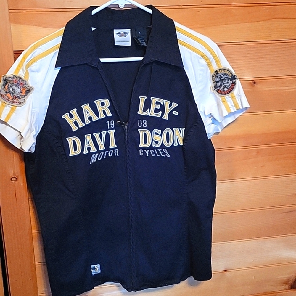 Harley Davidson short sleeve shirt